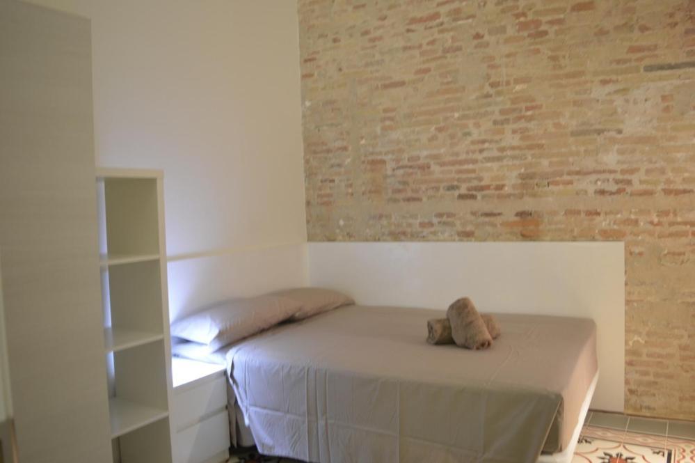 Barcelona Classic Plaza Real Apartments Exterior photo
