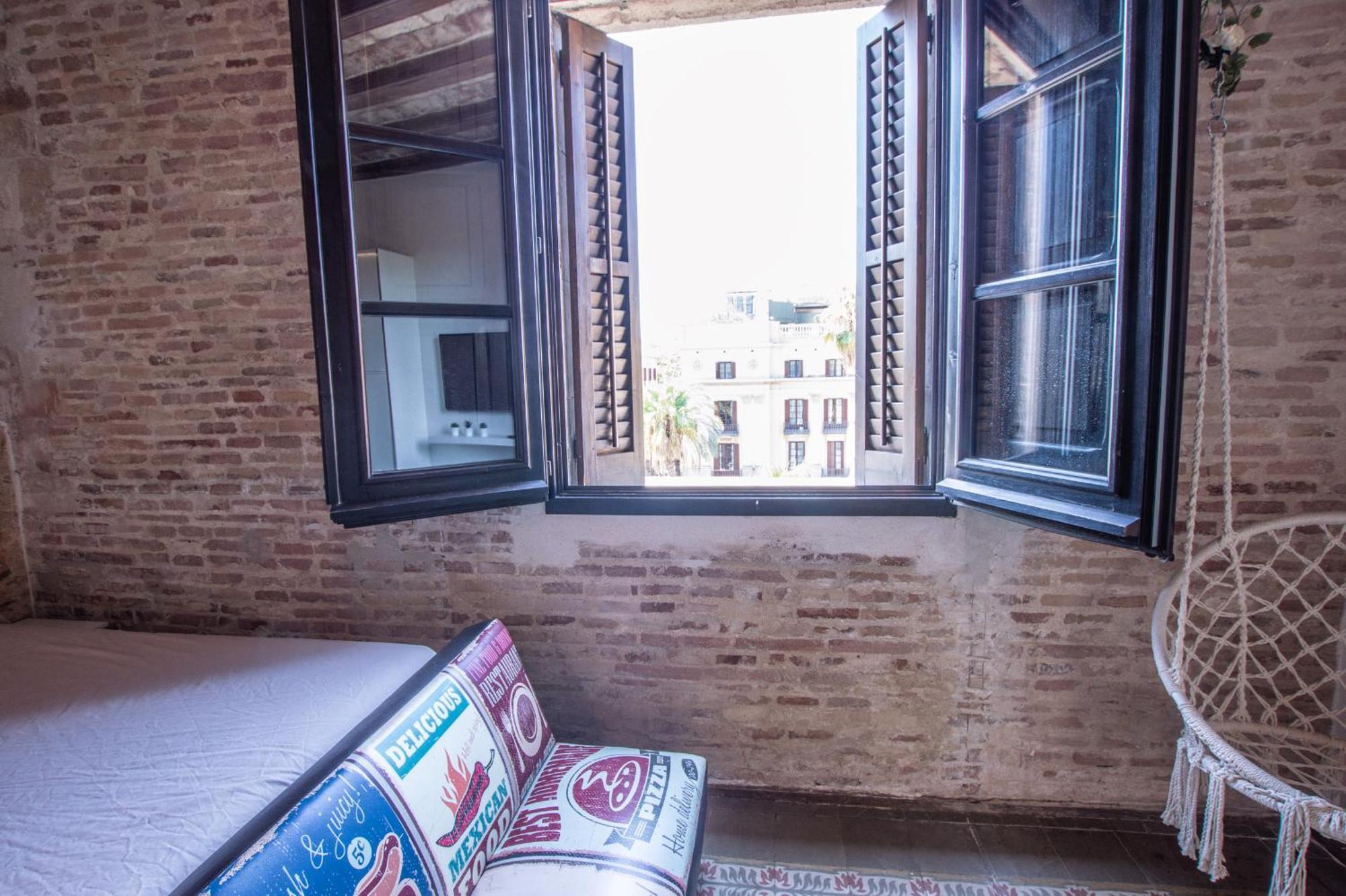 Barcelona Classic Plaza Real Apartments Exterior photo